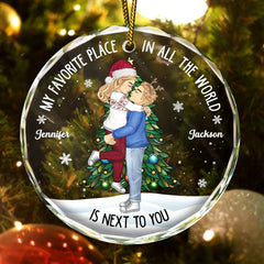 Christmas Couple Kissing My Favorite Place In All The World - Personalized Circle Glass Ornament